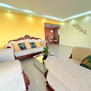 Travis.apartments , La Viva República Dominicana
